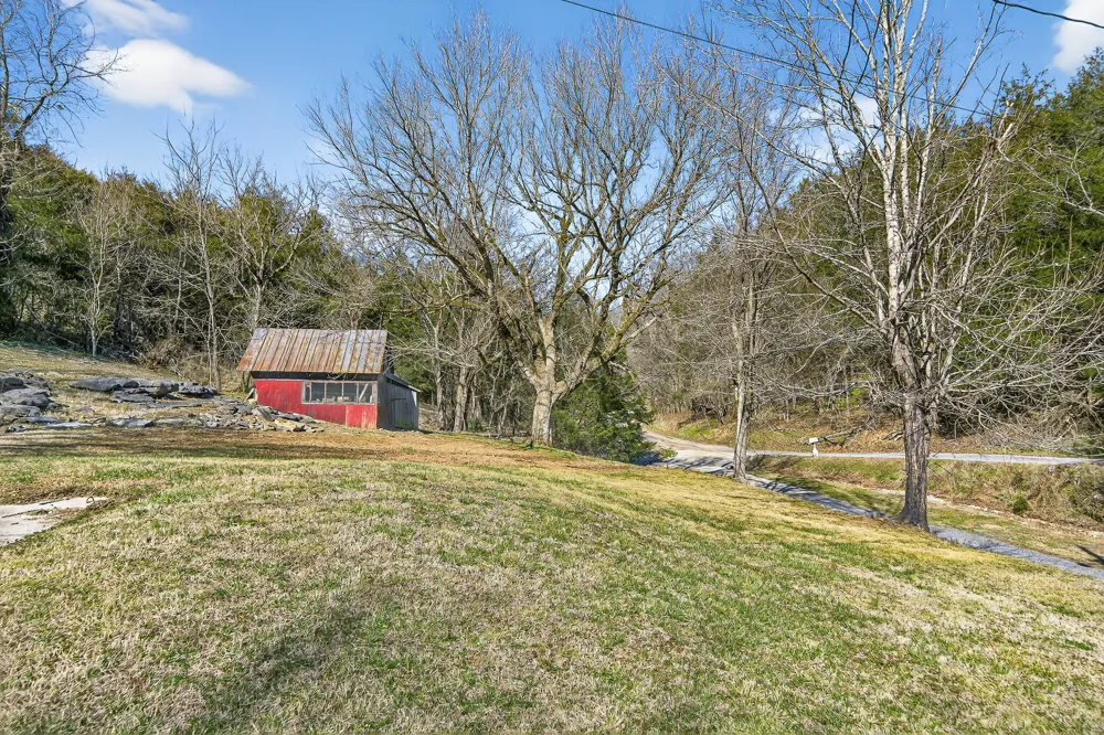 1700 Hannah Branch Rd Liberty, TN 37095
