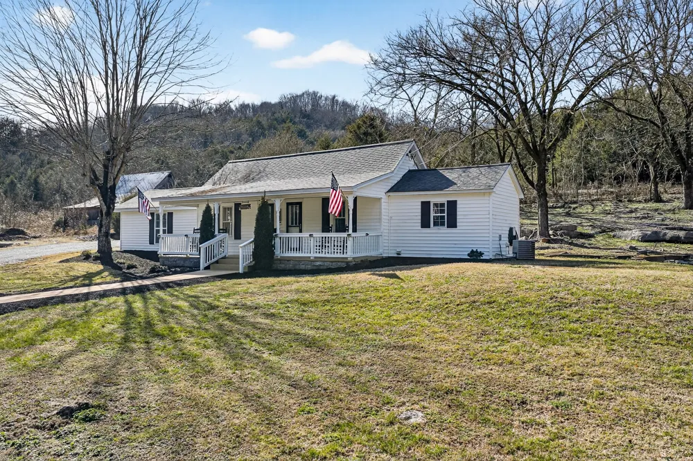 1700 Hannah Branch Rd Liberty, TN 37095