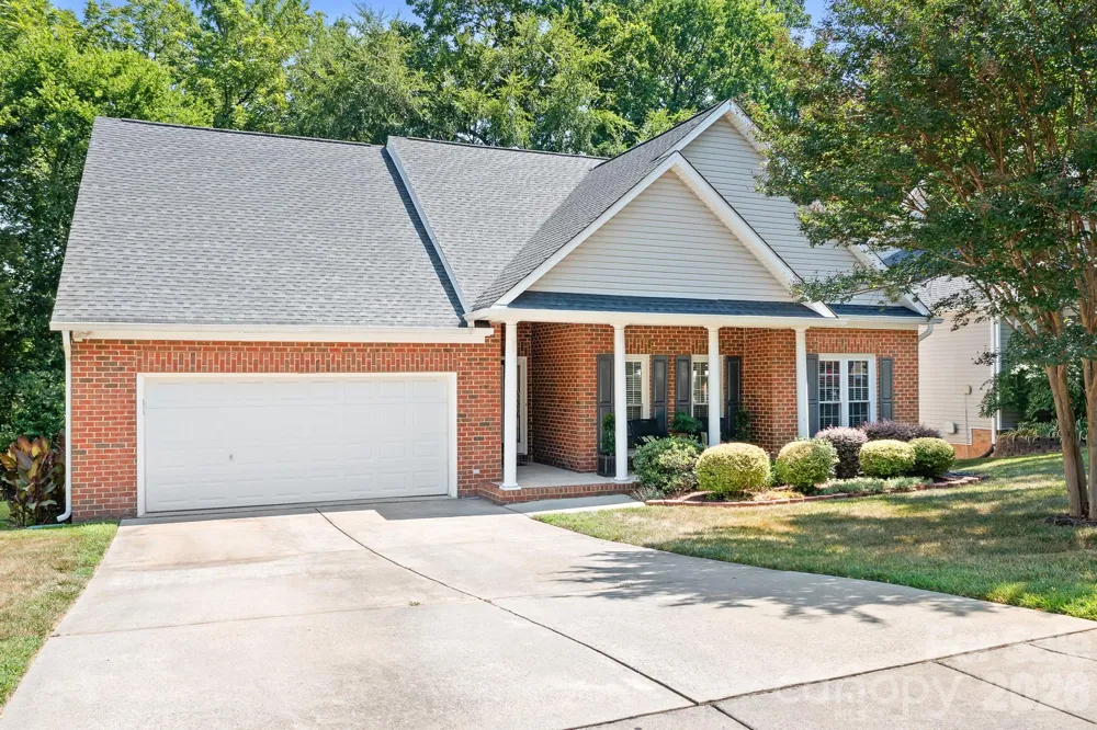 17324 Cambridge Grove Drive Huntersville, NC 28078