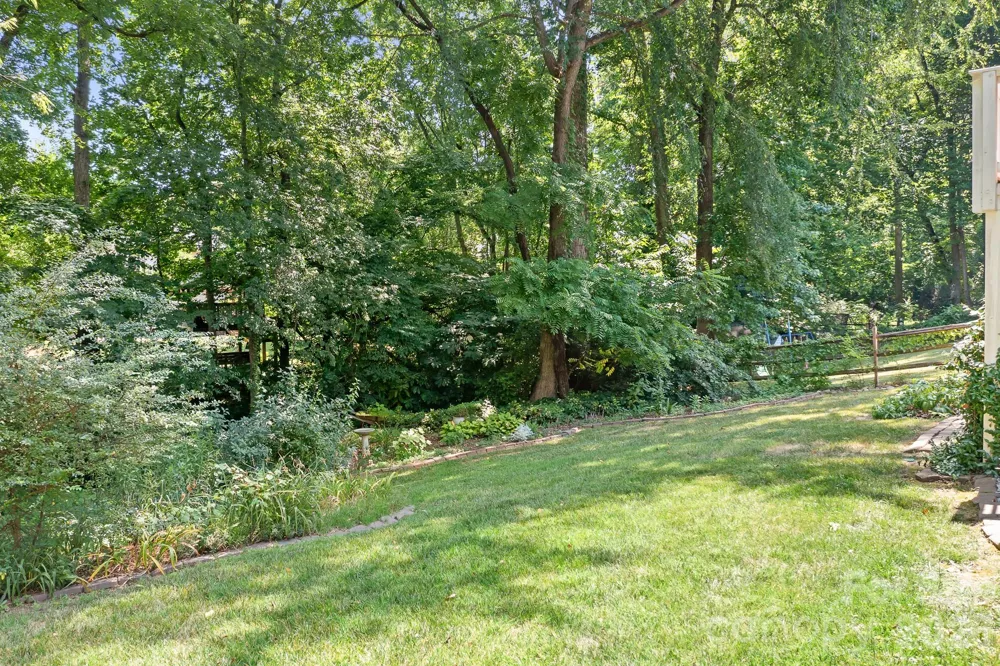17324 Cambridge Grove Drive Huntersville, NC 28078