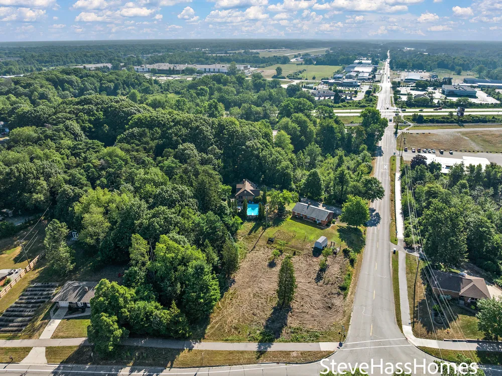 17443 Hayes Street Grand Haven, MI 49417