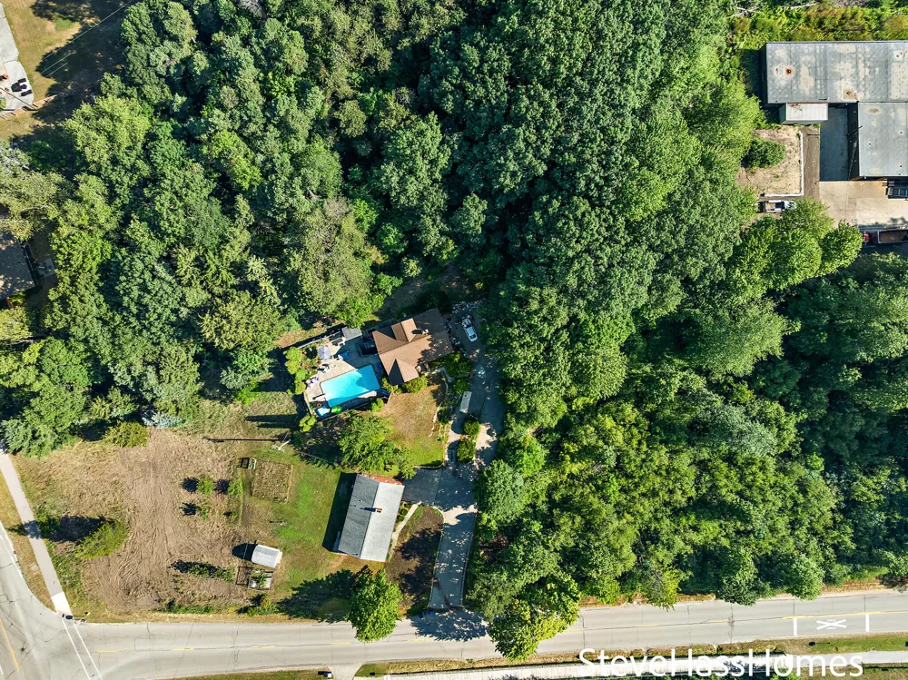 17443 Hayes Street Grand Haven, MI 49417