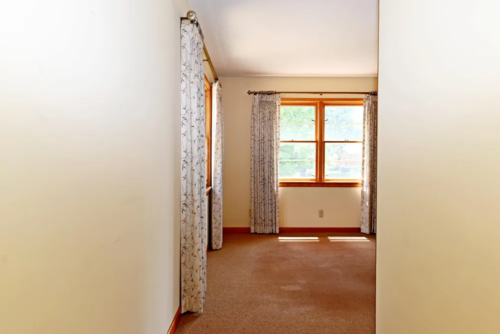 17443 Hayes Street Grand Haven, MI 49417