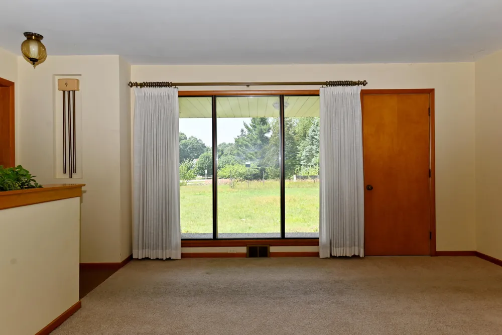 17443 Hayes Street Grand Haven, MI 49417