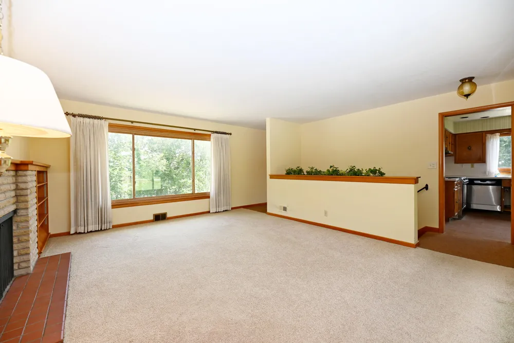 17443 Hayes Street Grand Haven, MI 49417