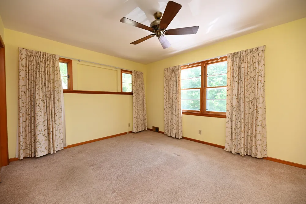 17443 Hayes Street Grand Haven, MI 49417