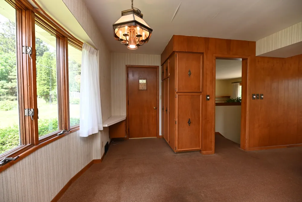 17443 Hayes Street Grand Haven, MI 49417