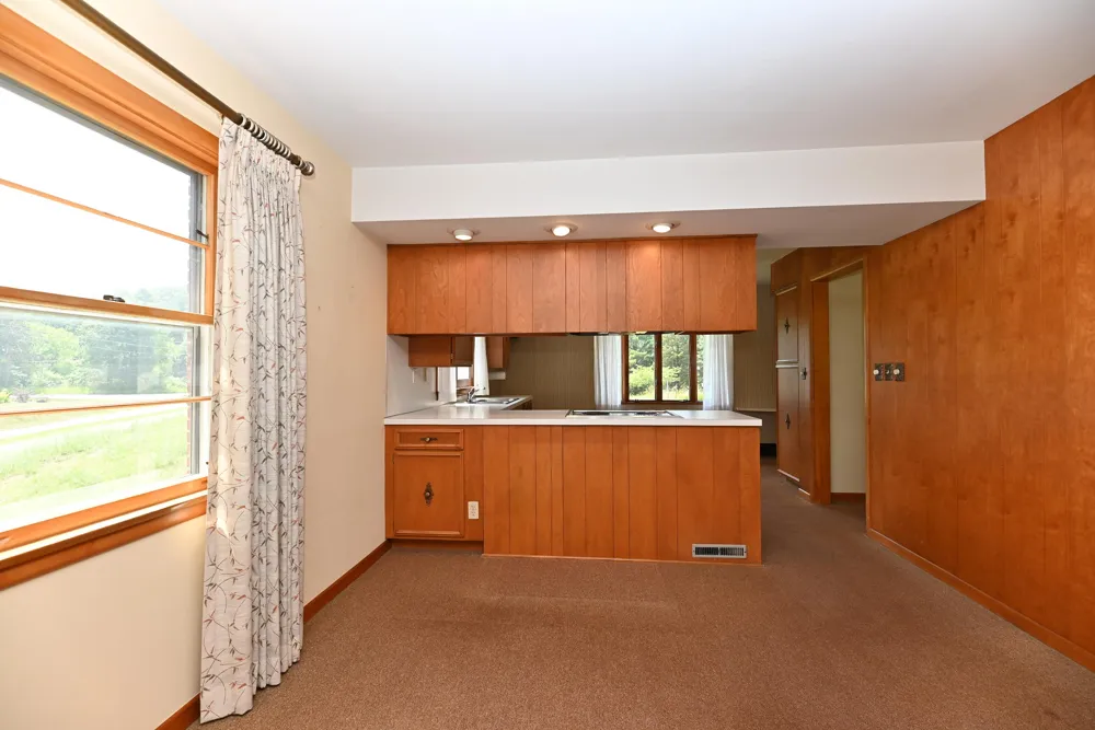 17443 Hayes Street Grand Haven, MI 49417