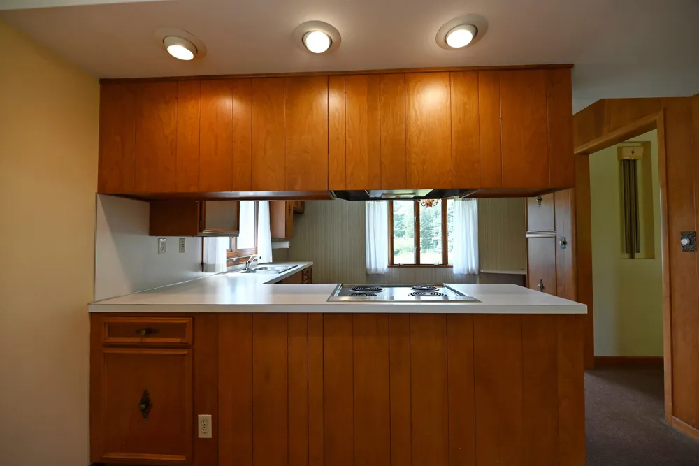 17443 Hayes Street Grand Haven, MI 49417