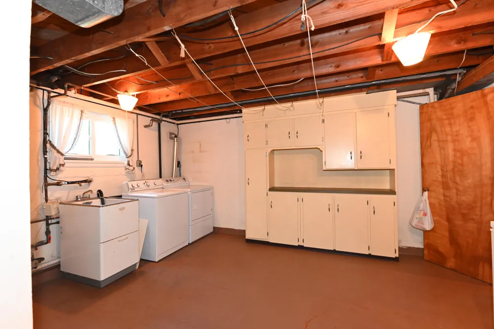 17443 Hayes Street Grand Haven, MI 49417