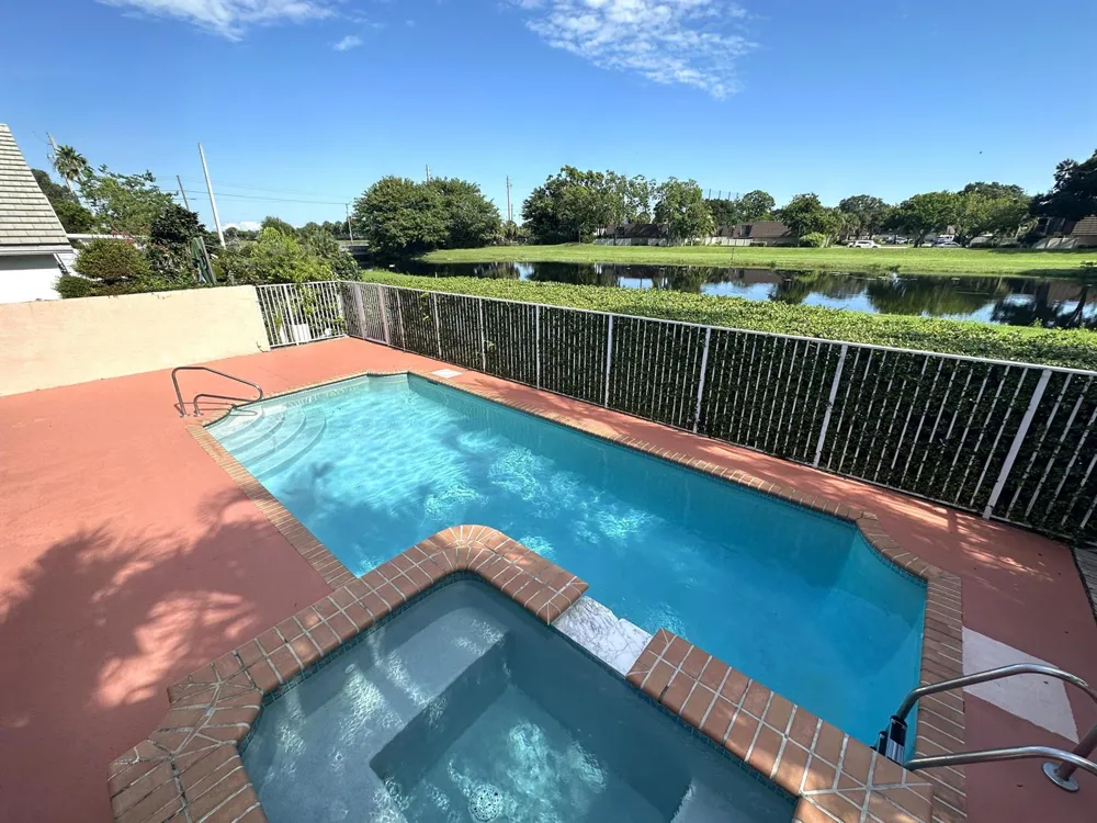 4355 LEICESTER COURT West Palm Beach, FL 33409