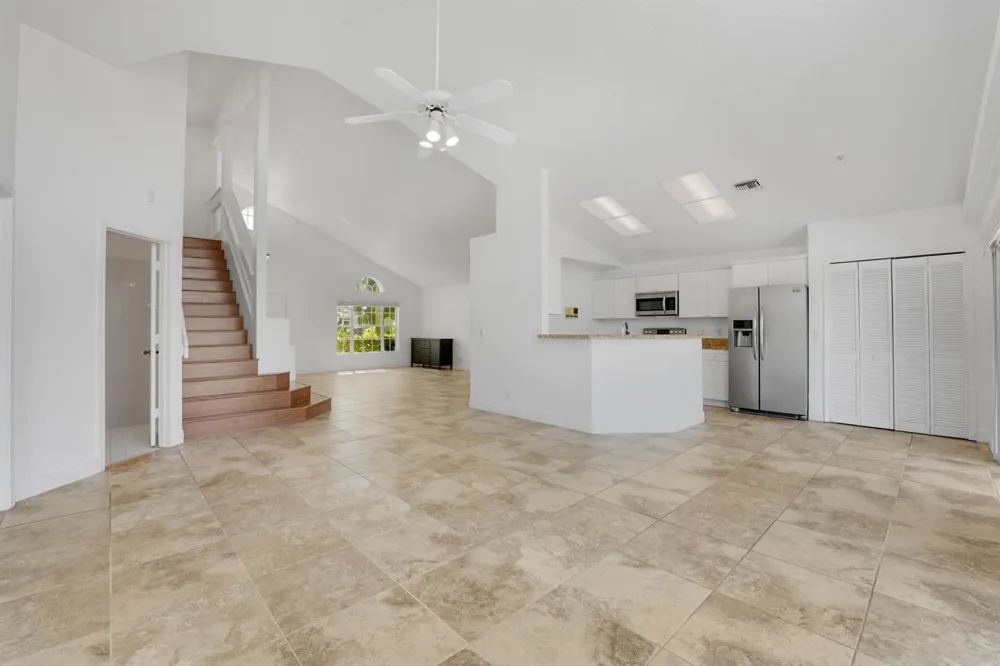 4355 LEICESTER COURT West Palm Beach, FL 33409