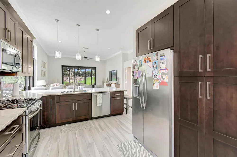 6041 SW 195TH AVENUE Pembroke Pines, FL 33332