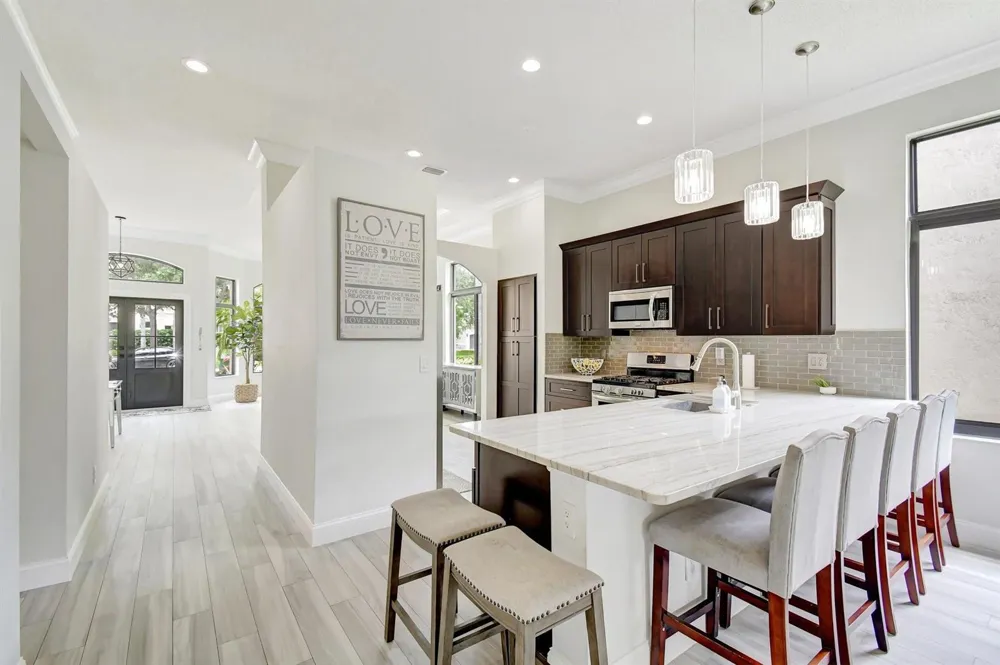 6041 SW 195TH AVENUE Pembroke Pines, FL 33332