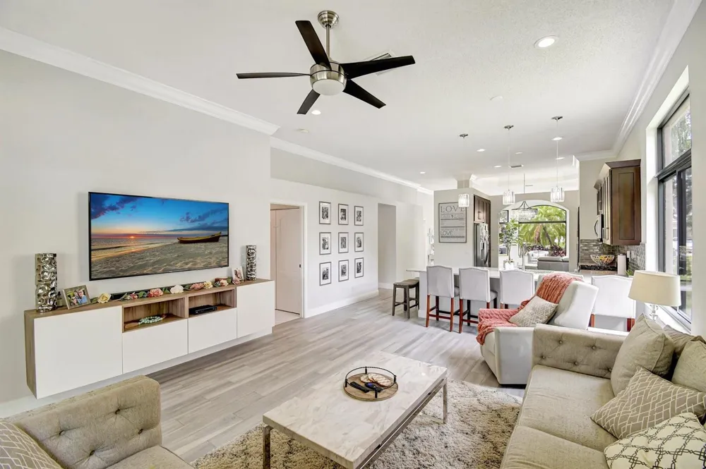 6041 SW 195TH AVENUE Pembroke Pines, FL 33332