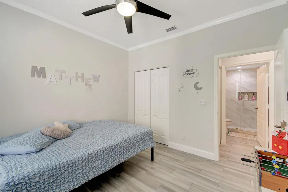6041 SW 195TH AVENUE Pembroke Pines, FL 33332