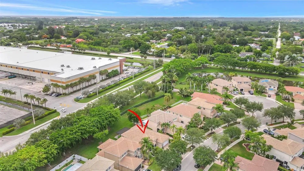 6041 SW 195TH AVENUE Pembroke Pines, FL 33332