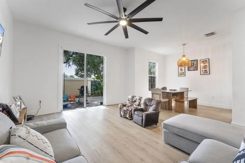 4414 MORGAN LANE Davie, FL 33328