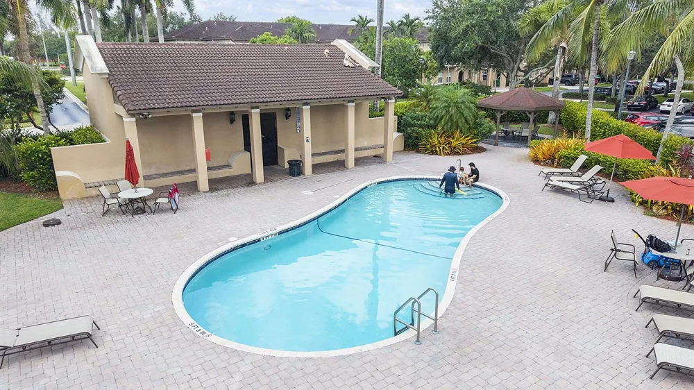 4414 MORGAN LANE Davie, FL 33328