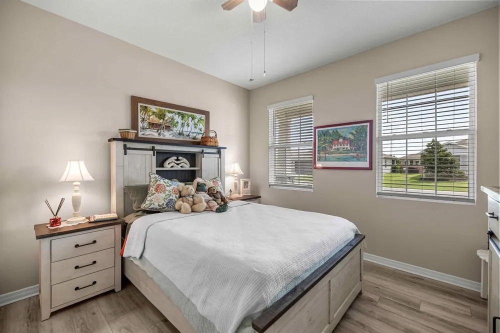 4312 NW 55th Court ocala, FL 34482