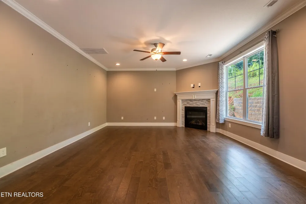 6211 Aldingham St Knoxville, TN 37912