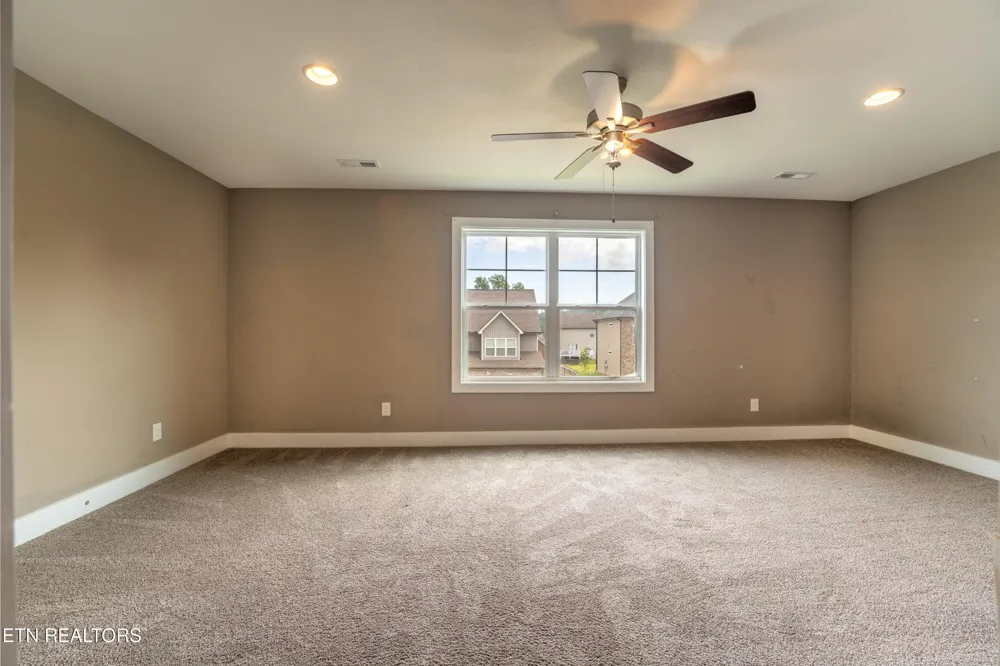 6211 Aldingham St Knoxville, TN 37912