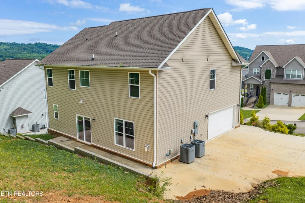 6211 Aldingham St Knoxville, TN 37912