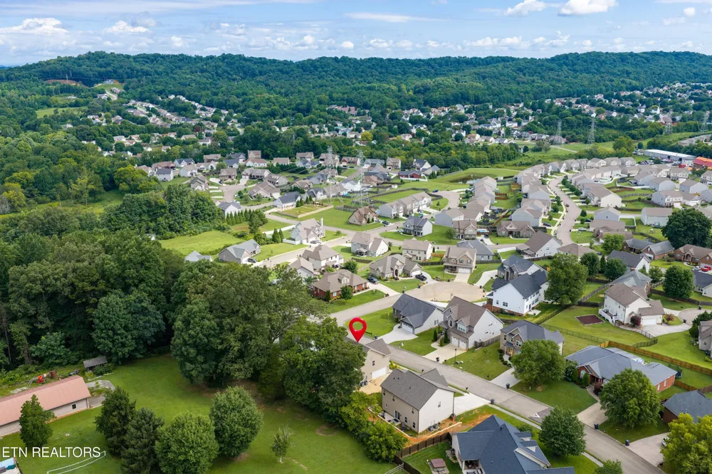 6211 Aldingham St Knoxville, TN 37912
