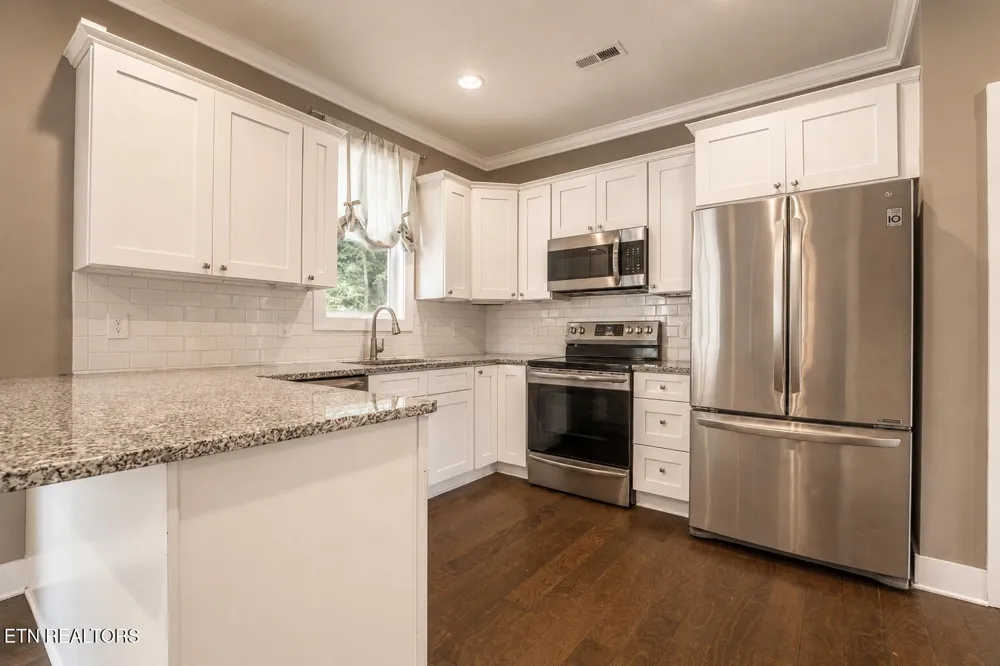 6211 Aldingham St Knoxville, TN 37912