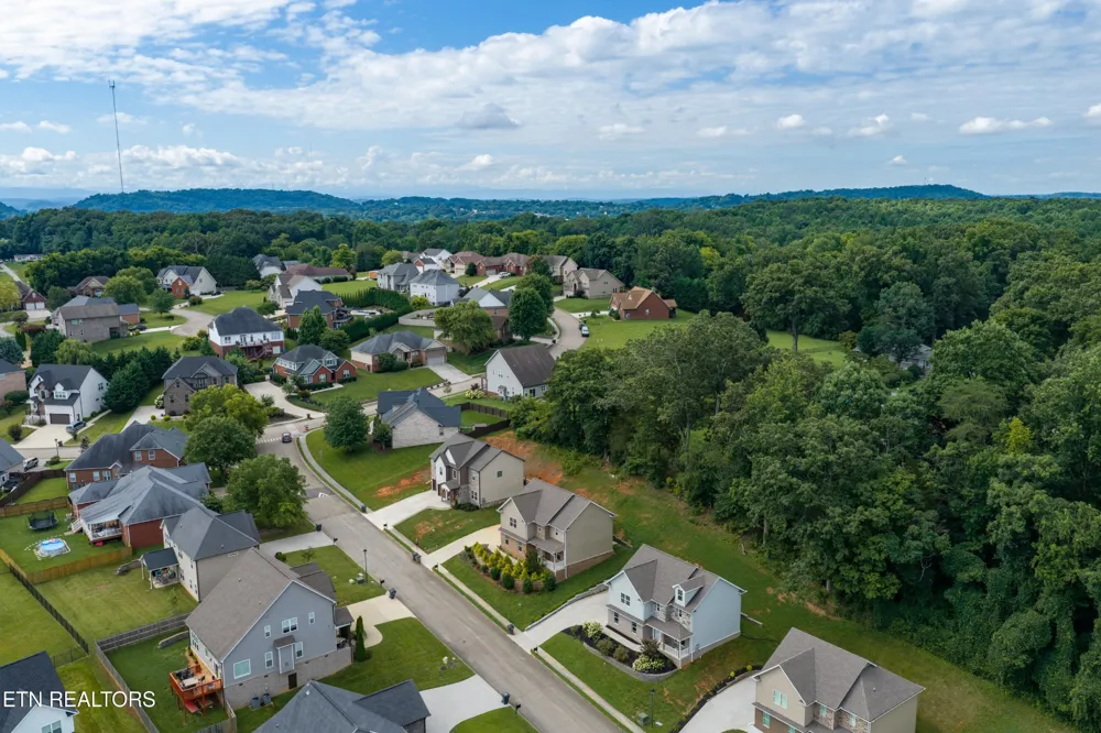 6211 Aldingham St Knoxville, TN 37912