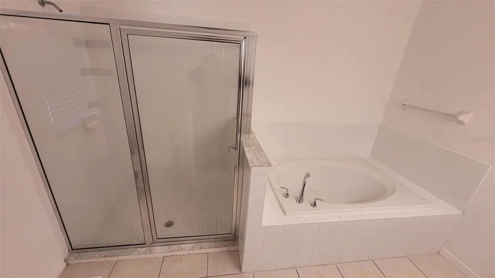 7249 TWIN CEDAR LANE Lakeland, FL 33810
