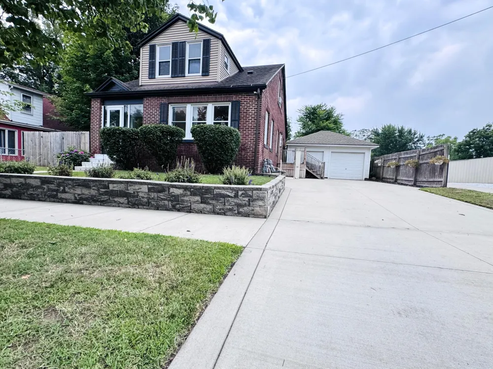 210 Emmons Street Niles, MI 49120