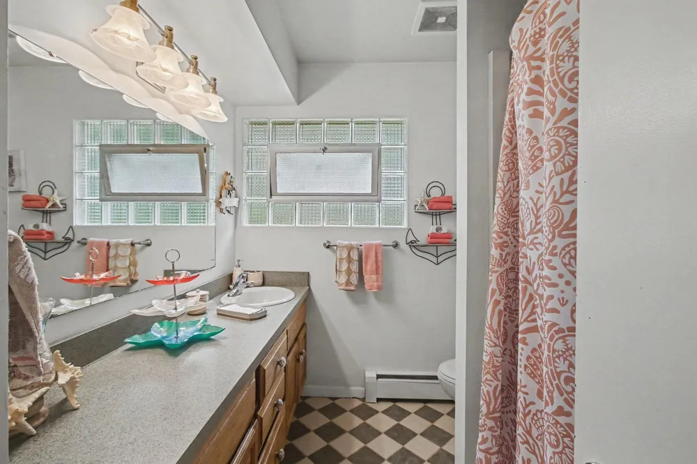 45713 E Peninsula Drive E Grand Junction, MI 49056