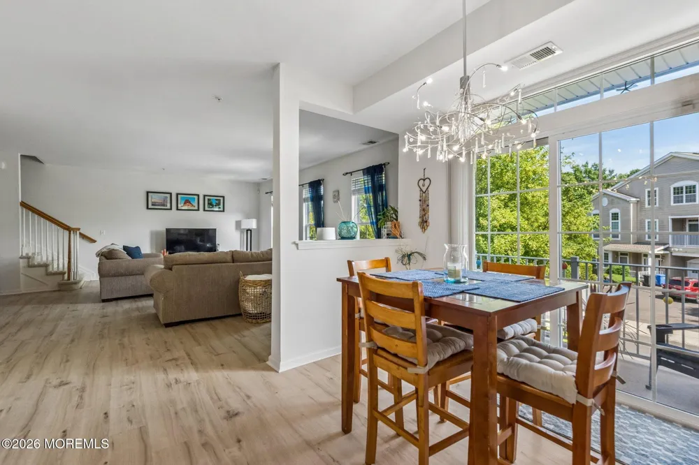 197 Melanie Way #709 Manahawkin, NJ 08050