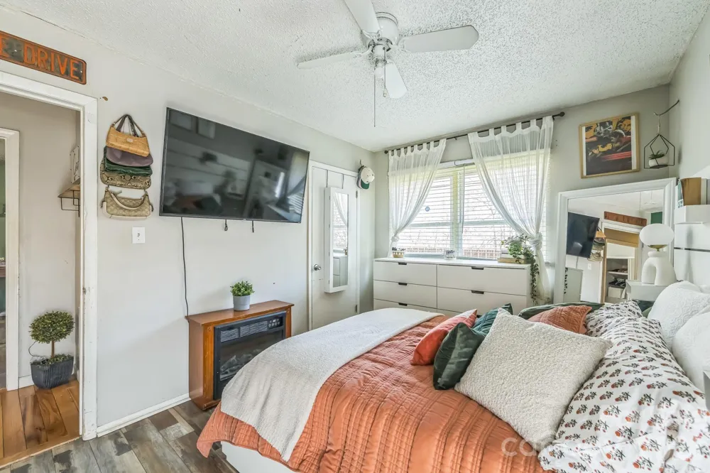 2100 Pisgah Highway Candler, NC 28715