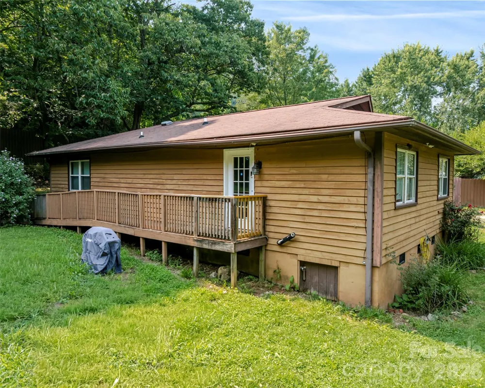 2100 Pisgah Highway Candler, NC 28715