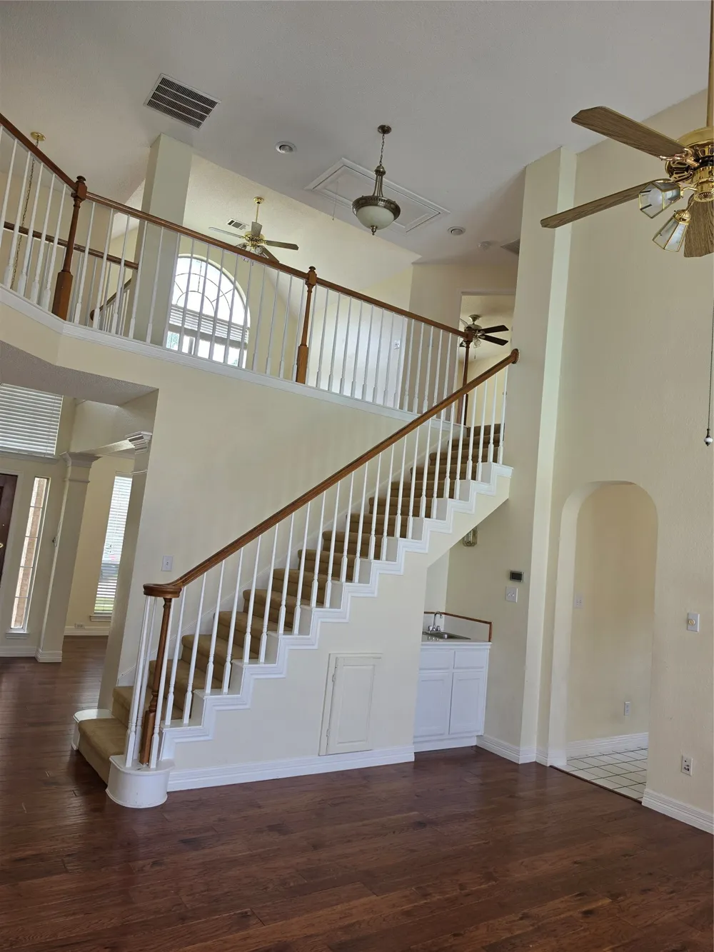2720 Springhill Drive Grapevine, TX 76051