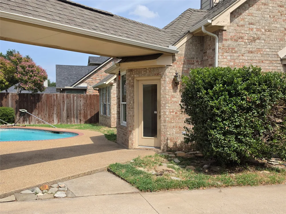 2720 Springhill Drive Grapevine, TX 76051