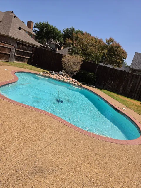 2720 Springhill Drive