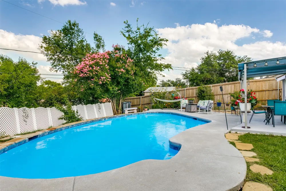 6520 Constitution Drive Watauga, TX 76148