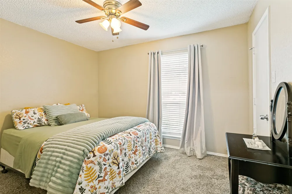 6520 Constitution Drive Watauga, TX 76148