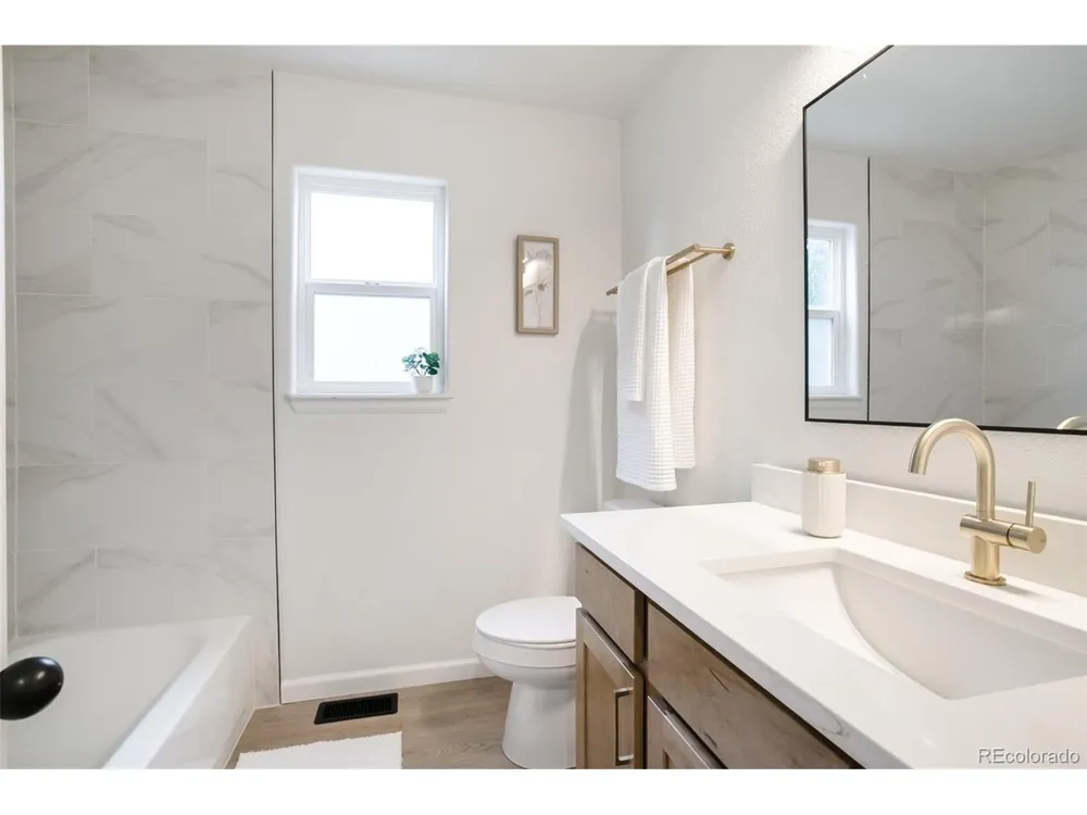 2115 Fletcher Avenue Lochbuie, CO 80603