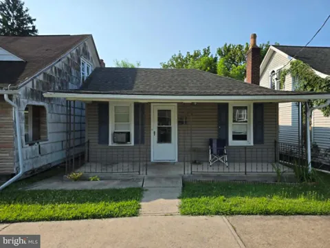 622 W 5TH STREET