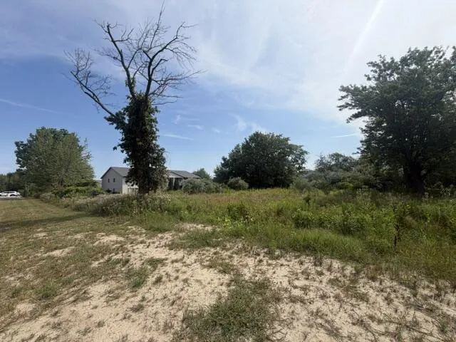 941 E 16th Street Holland, MI 49423