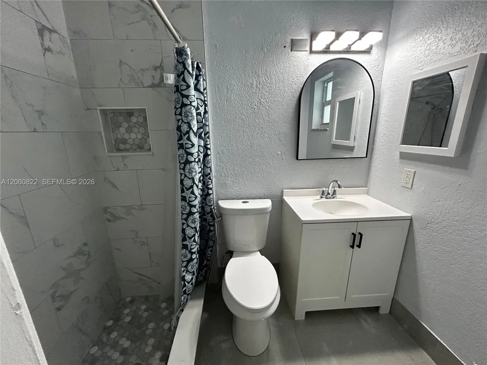 2403 NW 108th Ter Sunrise, FL 33322