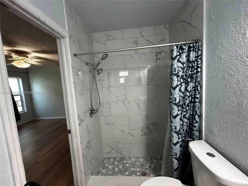 2403 NW 108th Ter Sunrise, FL 33322