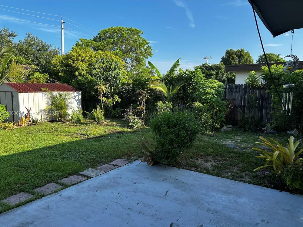 2403 NW 108th Ter Sunrise, FL 33322