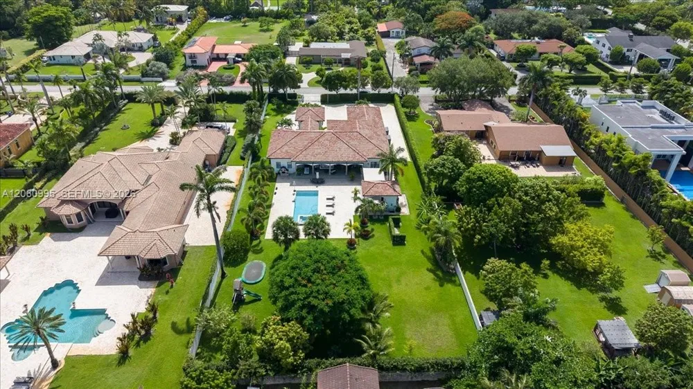331 SW 124th Ave Miami, FL 33184