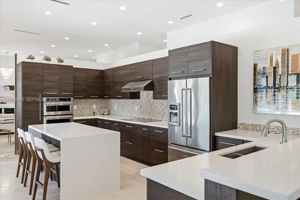 331 SW 124th Ave Miami, FL 33184