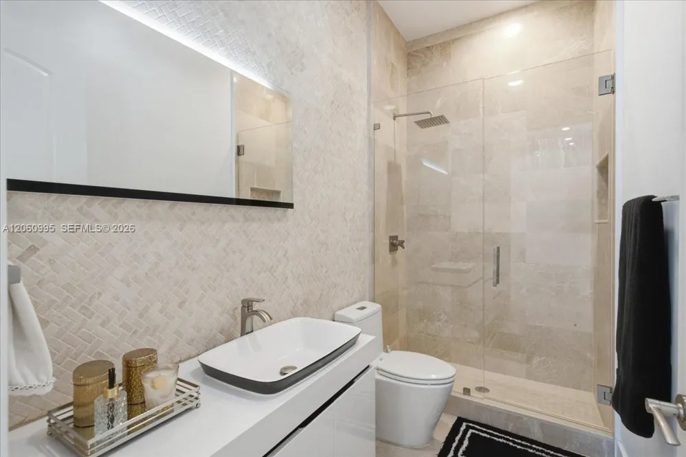 331 SW 124th Ave Miami, FL 33184